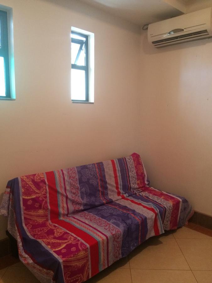 Garapan Guest House Saipan Buitenkant foto