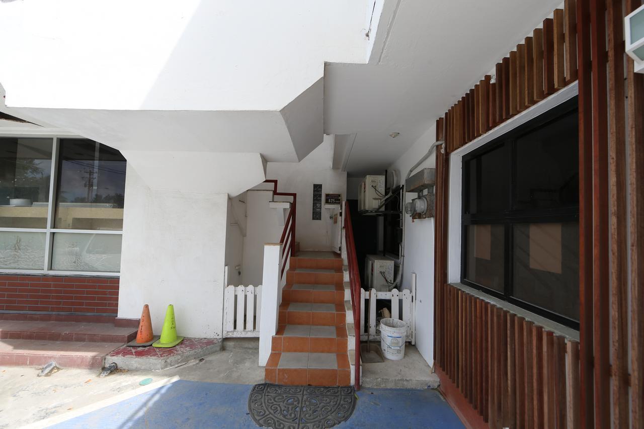 Garapan Guest House Saipan Buitenkant foto