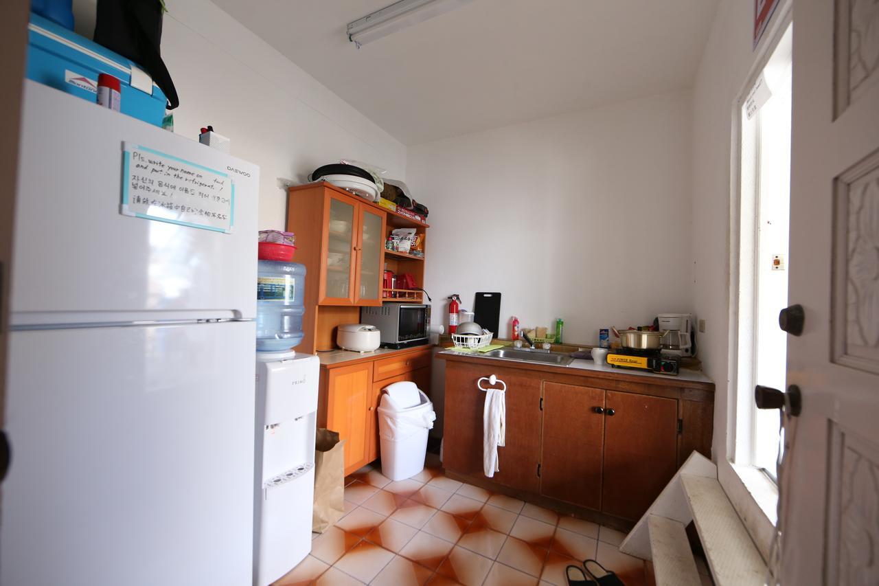 Garapan Guest House Saipan Buitenkant foto